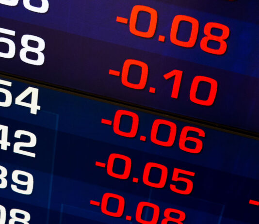 Defying the Market Defying the Market PROFITING IN THE TURBULENT POST-TECHNOLOGY MARKET BOOM by Dr. Stephen Leeb, Ph.D.