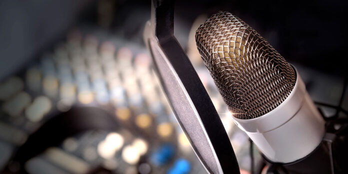 Top Investments of The Decade Investment News presented by World Renowned Economist, Money Manager & Finance Expert Dr. Stephen Leeb Ph.D. Founder of Leeb Capital Management Leeb.net