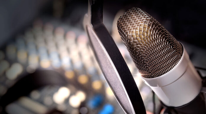 Top Investments of The Decade Investment News presented by World Renowned Economist, Money Manager & Finance Expert Dr. Stephen Leeb Ph.D. Founder of Leeb Capital Management Leeb.net