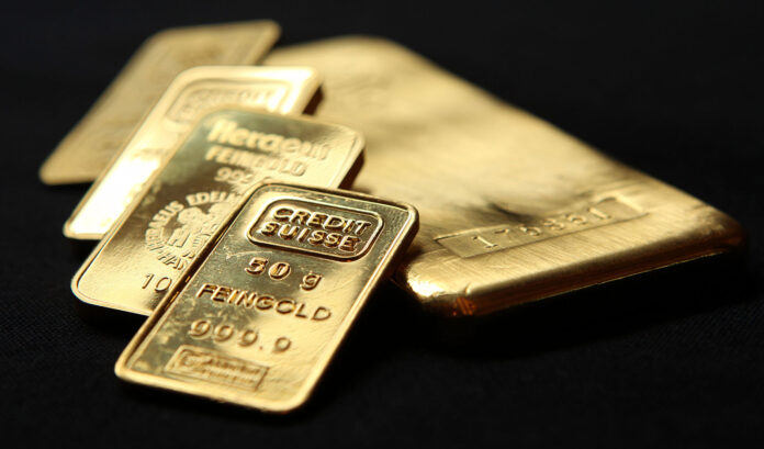 Investment Portfolio Diversification: Gold Is A Vital Asset Why Should Gold Be A Vital Asset In Your Investment Portfolio? by Dr. Stephen Leeb, Ph.D.