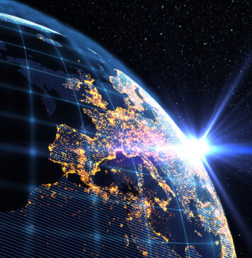 Gold Prices Expected To Rise Tenfold With A Major Silver Market Crisis Gold Prices Estimated To Increase Tenfold Combined With Major Crisis In The Silver Market by Dr. Stephen Leeb, Ph.D.