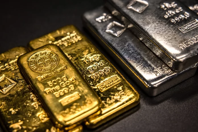 Cash & Gold: Your Lifeline to Surviving Monetary Mayhem